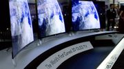 Les De kurvede OLED-TV-ene kommer faktisk i butikken