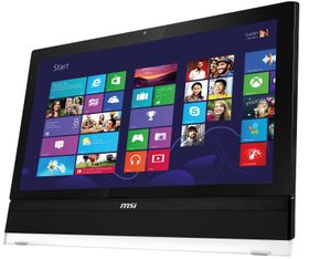 Datamaskinen kommer naturligvis med Windows 8.