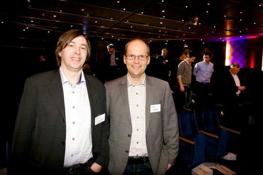 Olaf Schjelderup (til venstre) i Norsk helsenett ønsker tre separate føringsveier til viktige punkter i nettet og hilser debatt om nasjonal infrastruktur velkommen.