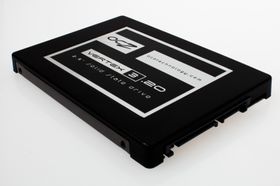 OCZ Vertex 3.20 240 GB.