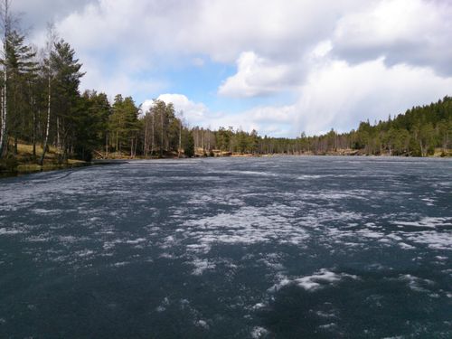 Sony Xperia Z: Steinbruvann
(Bilde: Finn Jarle Kvalheim, Amobil.no)