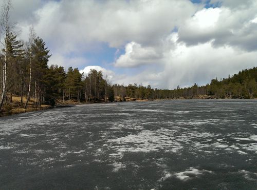 HTC One: Steinbruvann
(Bilde: Finn Jarle Kvalheim, Amobil.no)