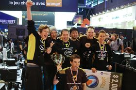 Bergmann med lagkamerater fra Team Dignitas. (Foto: Team Dignitas).