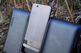 Asus PadFone Infinity.