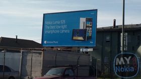 Nokia Lumia 928 for advertising on the boards of the United States.