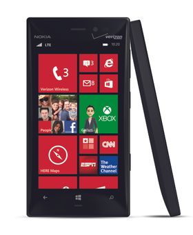 På søndag lansert Nokia Lumia 928. Innmaten i telefonen er så godt som lik den som står i Lumia 925, men designen er helt annerledes.