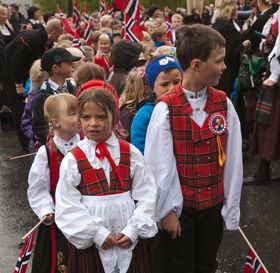 Barn, bunader og taler, hva ville 17.mai vært uten dette?