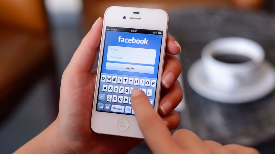 Facebook viktigere enn ringing og teksting