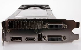 Som mange av dets slektninger har GeForce GTX 780 to DVI-utganger, HDMI og DisplayPort.