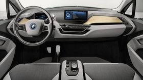 BMW har bestemt seg for at interiøret i i3 skal være litt annerledes.