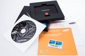 Grei bundle, men vi savner noe å montere enheten i en 3,5-tommers brønn med.