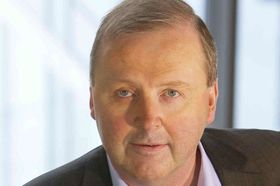 Ingen tilbyr mer mobilbruk for 200 kroner i måneden enn OneCall-sjef Øistein Eriksen, men han må dele pallen med fem andre operatører.