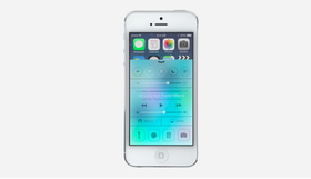 New color palette and clean lines in iOS 7