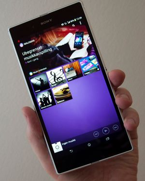 Sony Xperia Z Ultra.