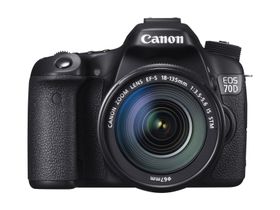 Canon EOS 70D med Canon EF-S 18-135 mm f/3.5 - 5.6 IS STM.