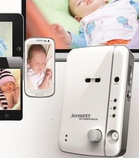 Kameraet ble først lansert som et hjelpemidel til å sjekke at babyen har det bra. Løsningen fungerer utmerket til dette bruket også. Barnevakt-appen er også gratis.