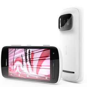 Nokia 808 PureView var den første telefonen som bar PureView-navnet. Siden har det kommet to til - men ingen av dem har hatt like helsprø kameraoppløsning. 41 megapiksler er litt utenom det vanlige.