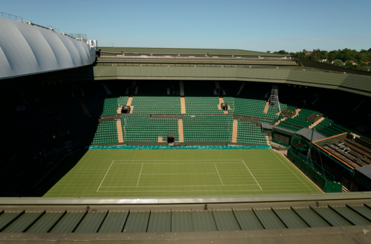 Robotens utsikt fra taket av Wimbledons Center Court.