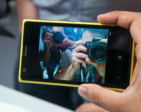 Nokia knows how to make photogenic phones. All would have a bit of Lumia in 1020 during the launch in New York for a couple of months ago. 