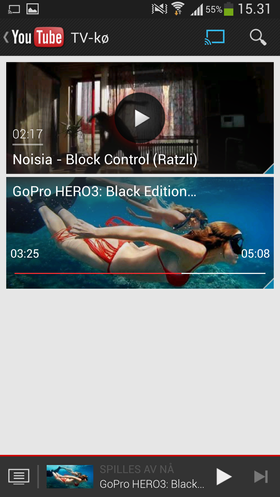 Youtube-appen har en egen spillelistefunksjon der du kan legge til videoer Chromecast skal spille.