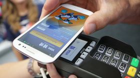 I London kan du betale for drosjeturer og T-banebilletter med NFC.