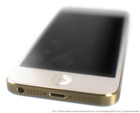 Slik tror designeren Martin Hajek at den nye iPhone 5S kan komme til å se ut. Ringen rundt Hjem-knappen kan ha å gjøre med fingeravtrykksleseren.