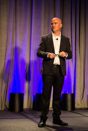Steve Brown er sjefsevangelist og futurist i Intel – og en enorm science-fiction-fan i tillegg.