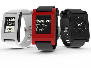 Den originale Pebble-klokken har e-papirskjerm, og dermed også forholdsvis god batteritid.