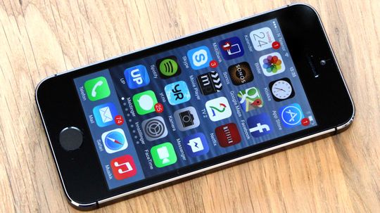 iPhone SE kan bli en kraftig oppgradert utgave av iPhone 5S, her avbildet.