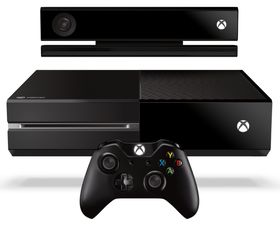 Xbox One-maskinen med den nye kontrolleren og Kinect-sensoren.