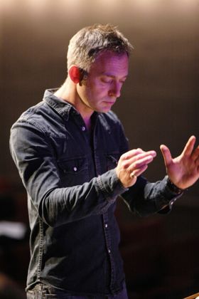 Musikkformidling og -deling er viktig for Charles Hazlewood.
