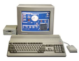 Amiga 500 ble suksessen Commodore trengte. Bilde: Bill Bertram (Wikipedia).