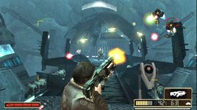 Resistance: Retribution på PSP.