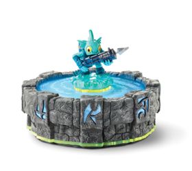 Gill Grunt på toppen av «the Portal of Power» – spillets figurscanner.