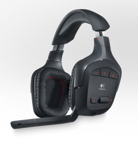 Logitech G930.