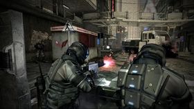 Blacklight: Tango Down (PC og Xbox 360).