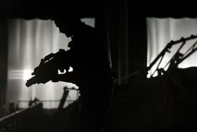 Kan du tro at denne mannen ikke har spilt Call of Duty 4?