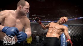 EA Sports MMA fikk rundjuling av konkurrentene, men står fortsatt oppreist.