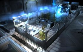 Actionrollespill i sci-fi-drakt.