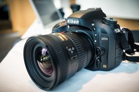 Nikon viste fram sin nye D610.