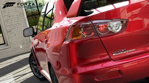 Forza Motorsport 5 fikk lunken kritikk.