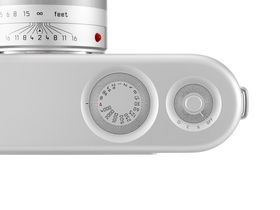 Leica i eplekasse.