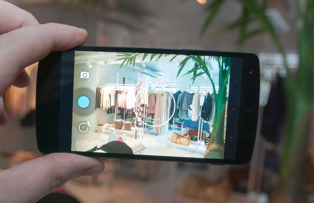 Kameraet i Nexus 5 har fått optisk bildestabilisator, som skal gjøre det enklere å unngå bevegelsesuskarphet i bildene.