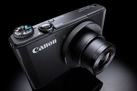 Canon Powershot S110.