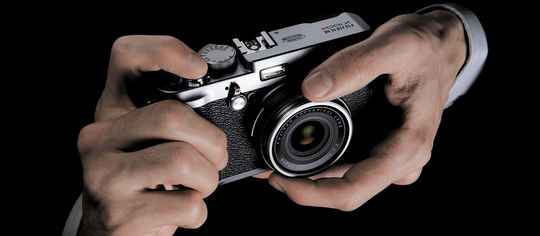 Fujifilm X100s.