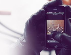 Touch-skinnhansker fra Mujjo-.