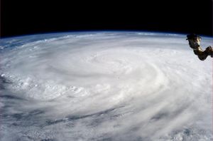 Tyfonen Haiyan fotografert fra ISS.