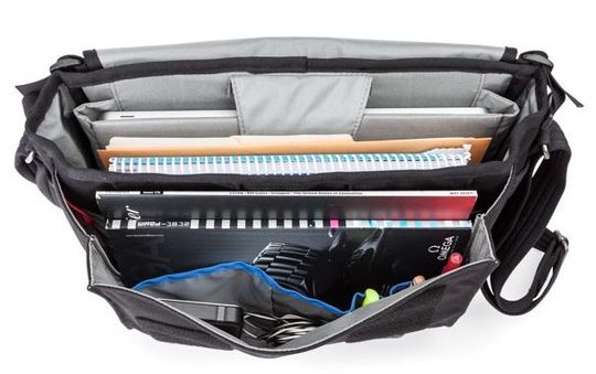 Likheten i serien er slående, og det er ikke mye som skiller de nye laptopbagene fra resten av serien.