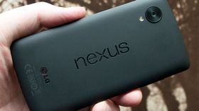 Testene ble kjørt to ganger hver på en Nexus 5, med oppdatering til Android L i mellom.