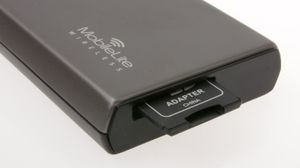 Det følger med en adapter fra MicroSD til SD.